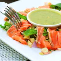 Spirulinový dresink s wasabi